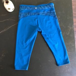 Fabletics Crop Leggings
